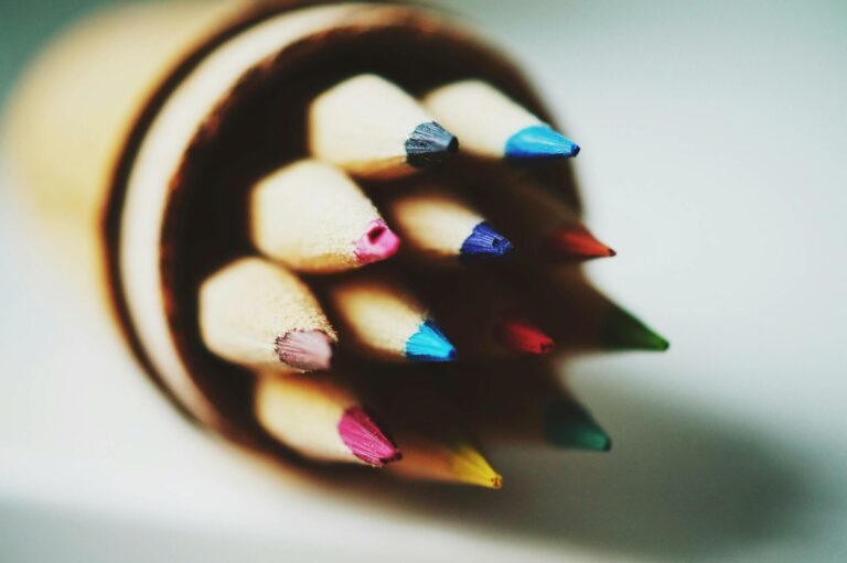 Lire la suite à propos de l’article Les crayons de couleurs